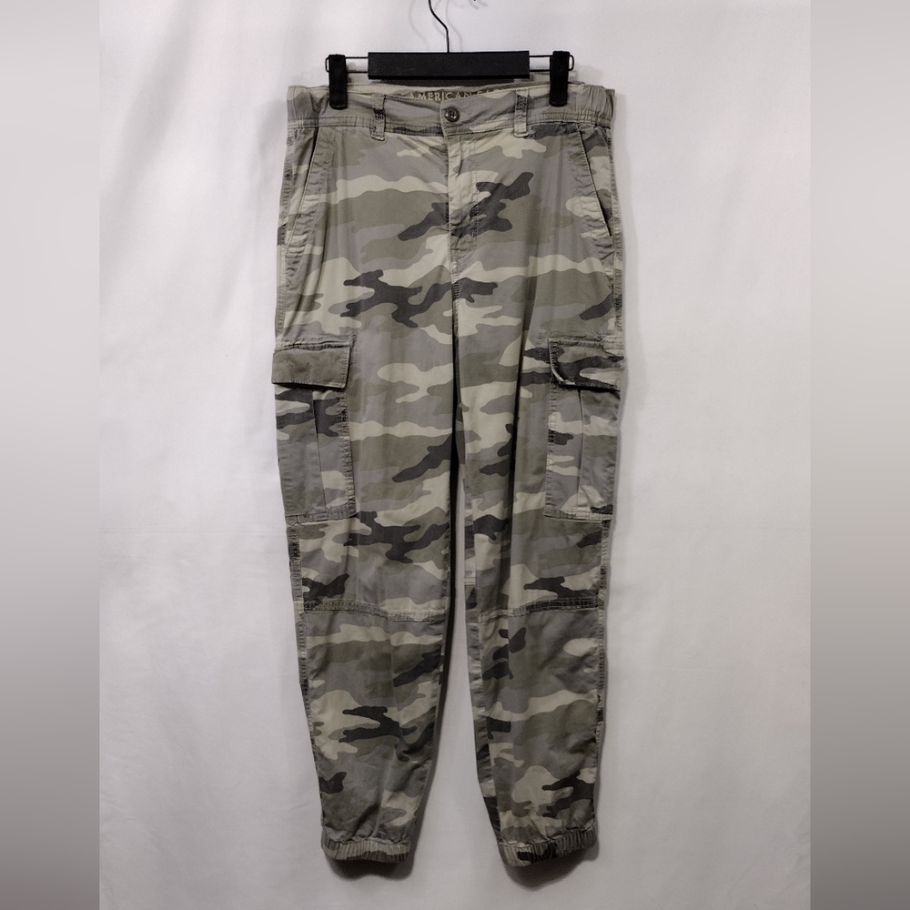 American Eagle Camo Cargo Pants Womens 6 Green Boho Retro 90s Y2K Utility - Picture 6 of 9